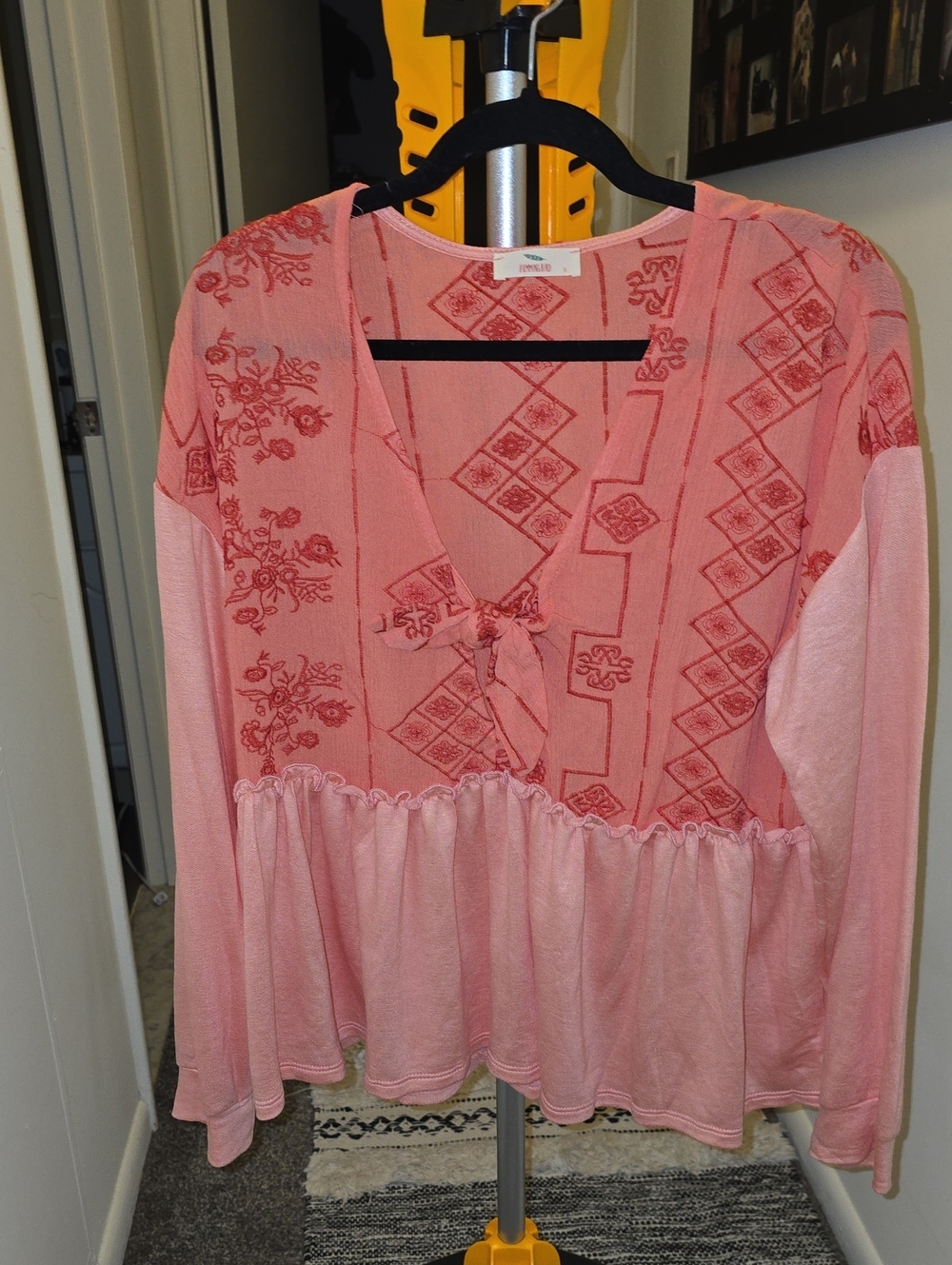 NWOT Hummingbird Coral Pink Embroidered  V-Neck Peplum Tunic